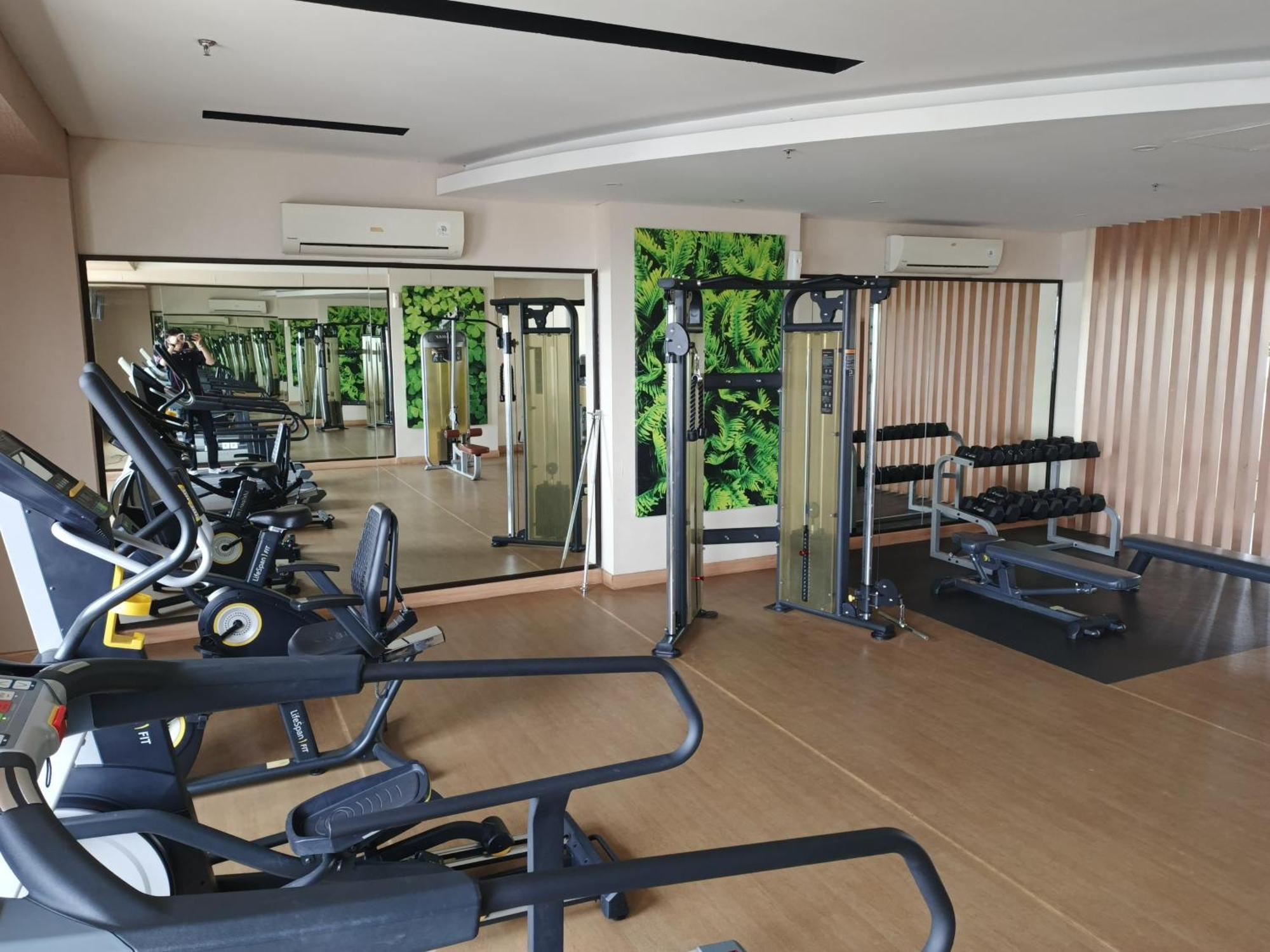 2Br Lucky Tower Residence Jakarta Old Town Top Floor Condo Zewnętrze zdjęcie