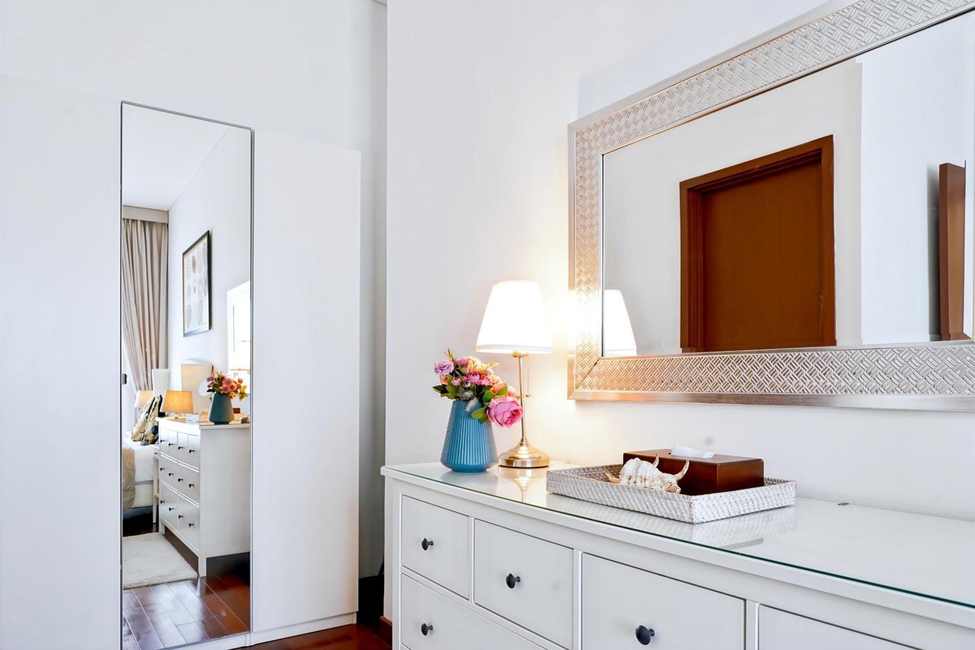 2Br Lucky Tower Residence Jakarta Old Town Top Floor Condo Zewnętrze zdjęcie